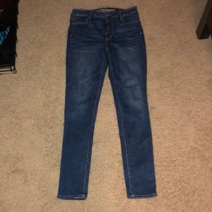 American Eagle Super Hi-Rise Jegging
